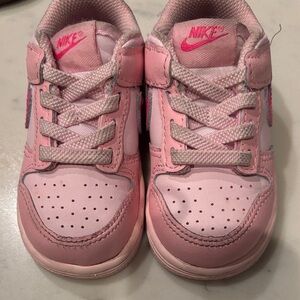 Nike Dunk Low "Med Soft Pink/Pink Foam/Hyper Pink" Toddler Girls' Shoe